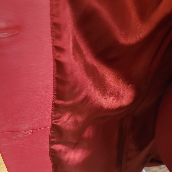 Gorgeous red leather jacket in medium, excellent condition - Picture 4 of 9